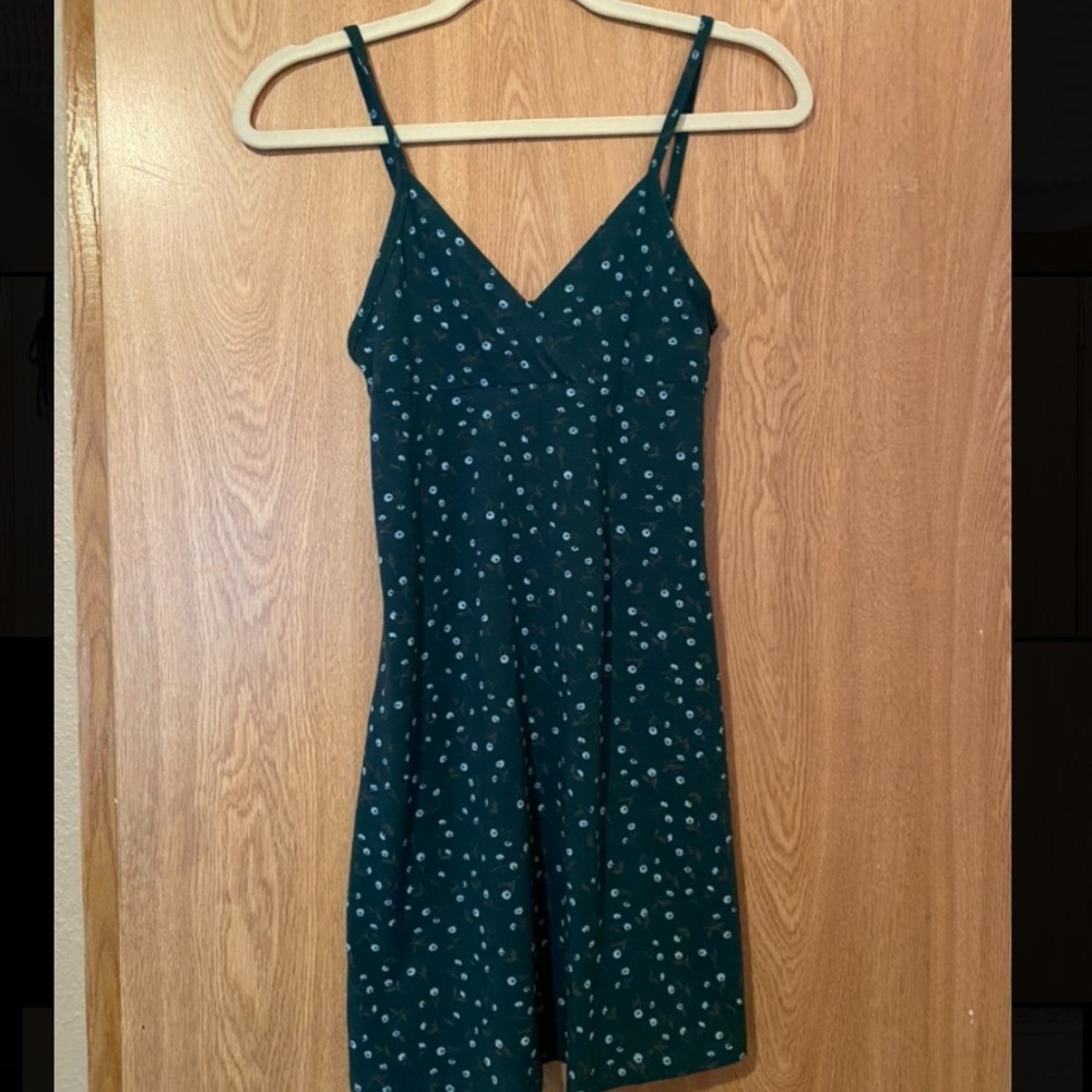 Brandy Melville floral summer dress